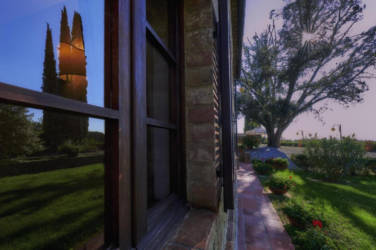 Villa Curina Resort Castelnuovo Berardenga Luaran gambar